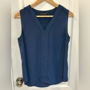Banana Republic Navy Sleeveless V-Neck Camisole